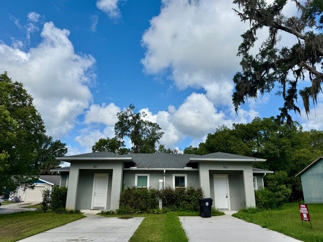property at 963 Beau Ct