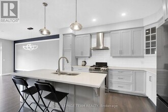 307 Kilspindie Ridge in Ottawa, ON - Building Photo - Building Photo