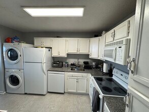 6800 Fleetwood Rd, Unit #905 in McLean, VA - Building Photo - Building Photo