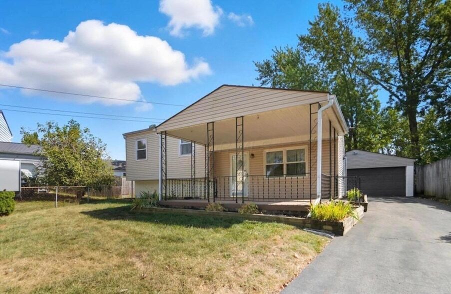 5401 Spire Ln in Columbus, OH - Building Photo