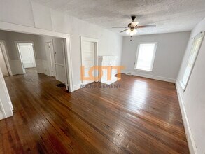 108 Mulberry St in Greenville, SC - Foto de edificio - Building Photo