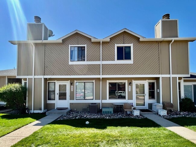 property at 2845 Hearthwood Ln