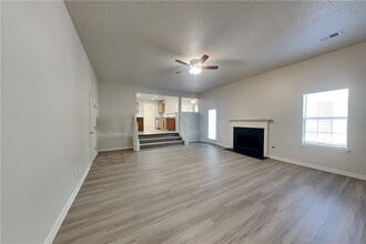 137 Legend Creek Dr in Canton, GA - Building Photo - Building Photo