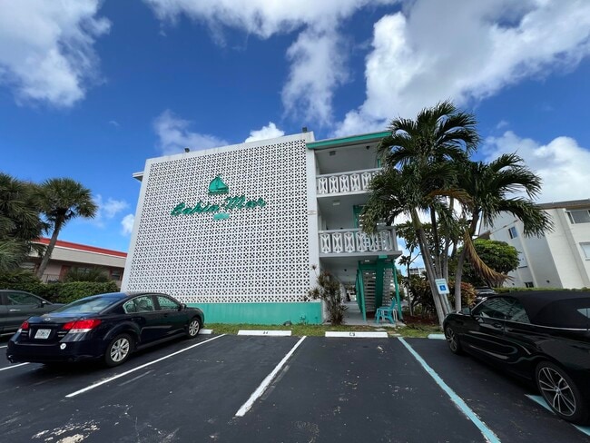 property at 131 Shore Ct