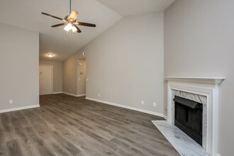267 Rockingham Dr in Loganville, GA - Building Photo - Building Photo