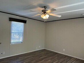 1660 Sheila Dr in Azle, TX - Building Photo - Building Photo