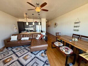 2960 Eastlake Ave E in Seattle, WA - Building Photo - Building Photo