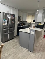 1105 S Flagler Ave, Unit 6 in Pompano Beach, FL - Building Photo