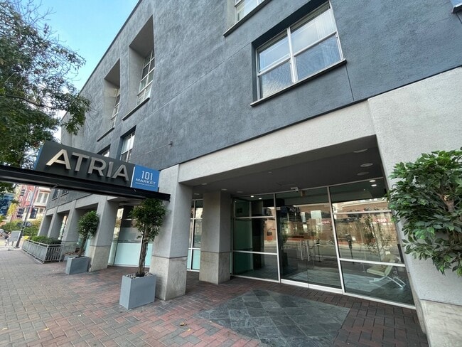 property at 101 W Market St