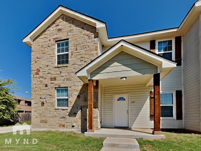 property at 610 Picnic Ct