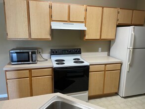 6536 Swissco Dr, Unit 934 in Orlando, FL - Building Photo - Building Photo