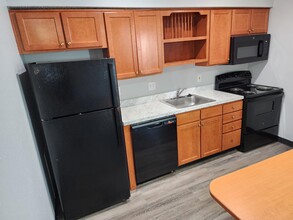 Revi Columbus East in Columbus, OH - Building Photo - Building Photo