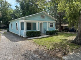 716 Marietta St in Leesburg, FL - Building Photo