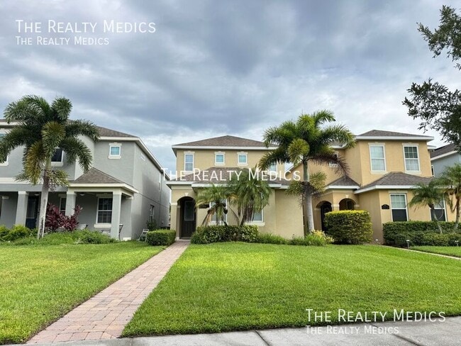 15764 Ave Of The Arbors in Winter Garden, FL - Building Photo - Building Photo