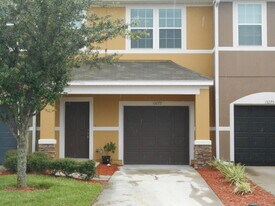 13277 Ocean Mist Dr in Jacksonville, FL - Building Photo
