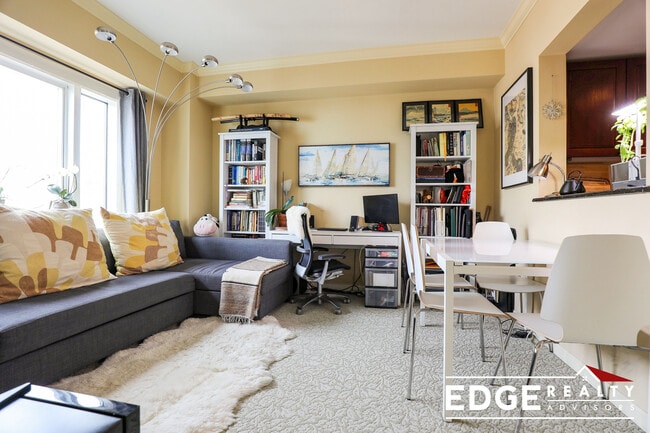 6 Johnny Ct, Unit 1502 in Boston, MA - Foto de edificio - Building Photo