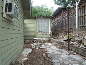 3112 Walling Dr in Austin, TX - Building Photo - Building Photo