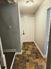 2705 N Center St in Hickory, NC - Building Photo - Building Photo