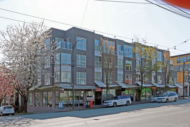 Shaughnessy Heights in Vancouver, BC - Building Photo - Building Photo