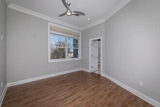 2 Union Pl in Huntington, NY - Building Photo - Building Photo