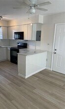 1057 SW 7 St in Miami, FL - Building Photo - Building Photo