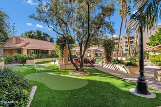 4200 N Miller Rd in Scottsdale, AZ - Building Photo - Building Photo