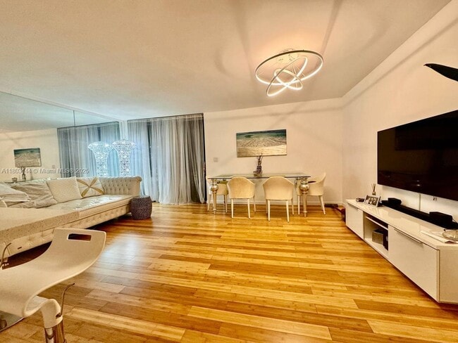 1001 Three Islands Blvd, Unit 777 in Hallandale Beach, FL - Building Photo - Building Photo