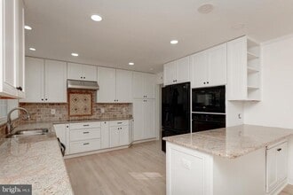 3858 N Tazewell St in Arlington, VA - Building Photo - Building Photo