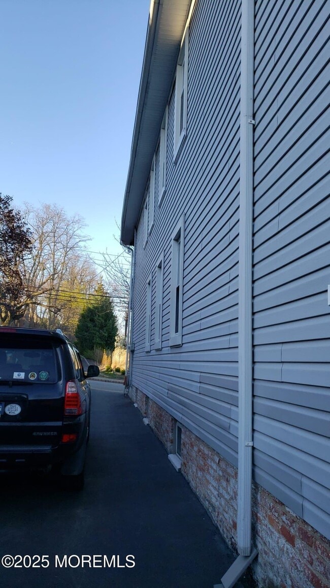 139 Little St in Belleville, NJ - Building Photo - Building Photo