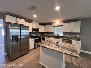 741 Frisco St SE in Palm Bay, FL - Building Photo - Building Photo