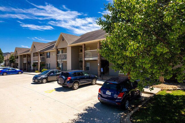 Crosswood Apartments in Rogersville, MO - Building Photo - Building Photo