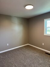 138 Cherry Ln in Winchester, TN - Building Photo - Building Photo