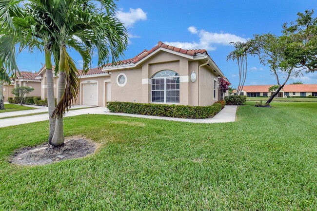 6303 Long Key Ln in Boynton Beach, FL - Building Photo - Building Photo