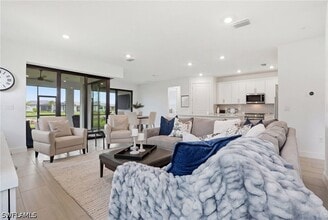 1973 Fresno Ave in Naples, FL - Building Photo - Building Photo