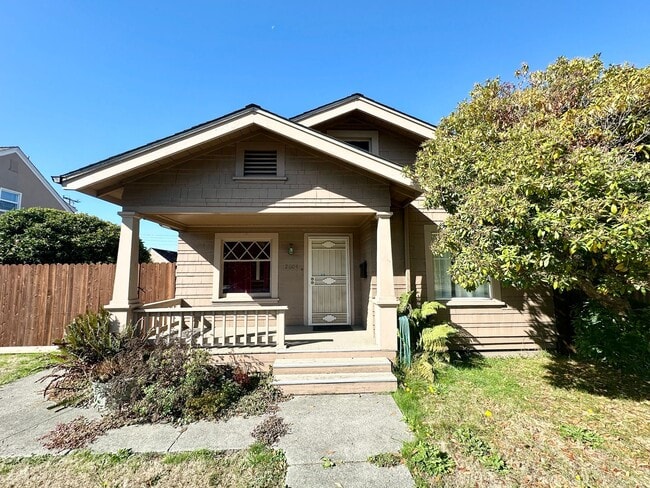 property at 2604 H St