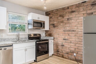 721 Reinhard Ave in Columbus, OH - Foto de edificio - Building Photo