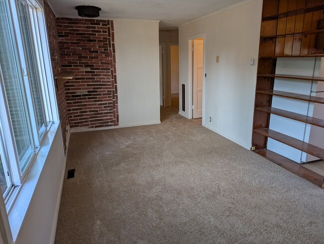 14726 Manor Way in Lynnwood, WA - Building Photo - Building Photo