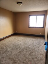 2750 Euclid Ave in Anoka, MN - Building Photo - Building Photo