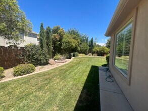2238 Preston Ave in Santa Clara, UT - Building Photo - Building Photo