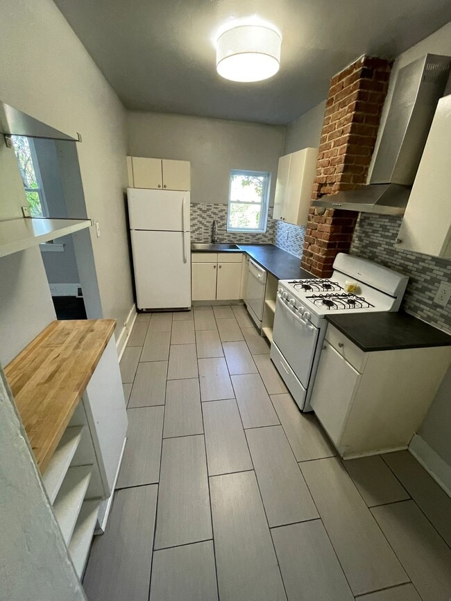 1528 Methyl St in Pittsburgh, PA - Building Photo - Building Photo