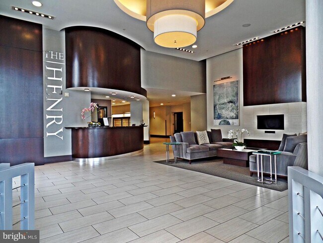 525 N Fayette St, Unit 421 in Alexandria, VA - Building Photo - Building Photo