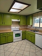 16332 Hawthorne Ave in Anderson, CA - Building Photo - Building Photo