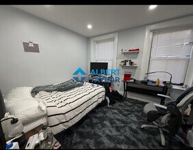 483 Massachusetts Ave, Unit 1 in Boston, MA - Foto de edificio - Building Photo