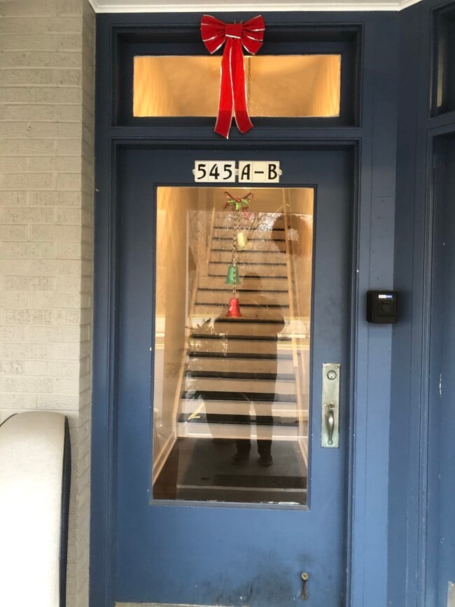 545 Valley View Dr, Unit One Bedroom Apartment in Fontana-on-Geneva Lake, WI - Building Photo - Building Photo