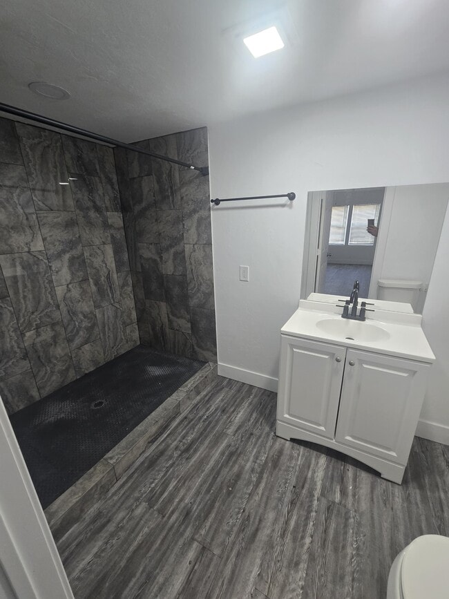 4309 N Wall St in Warr Acres, OK - Building Photo - Building Photo