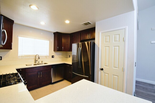 property at 10524 Autumn Pine Ave