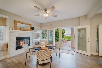 7528 Navigator Cir in Carlsbad, CA - Building Photo - Building Photo