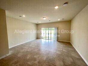 2600 Bright Jewel St in Kissimmee, FL - Building Photo - Building Photo