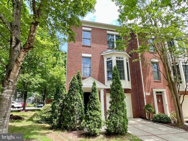property at 4057 Heatherstone Ct