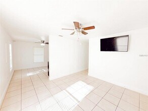407 W Bella Vista St in Lakeland, FL - Building Photo - Building Photo